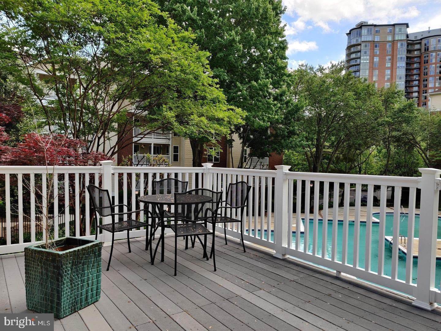 1504 Lincoln Way #305 photo 24