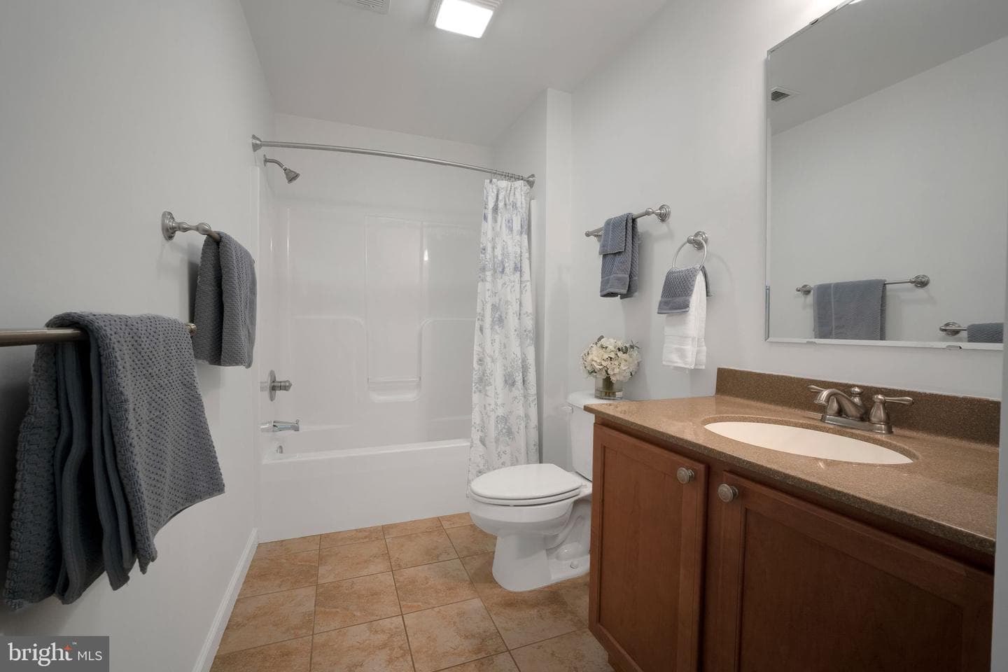 2862 Rosemary Lane photo 18