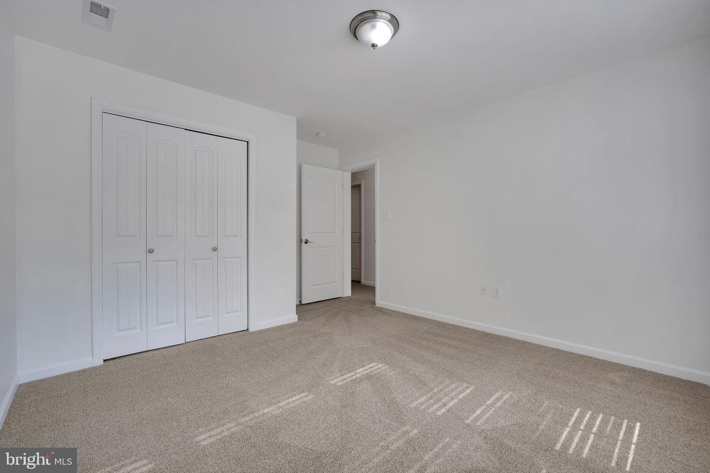 2862 Rosemary Lane photo 22