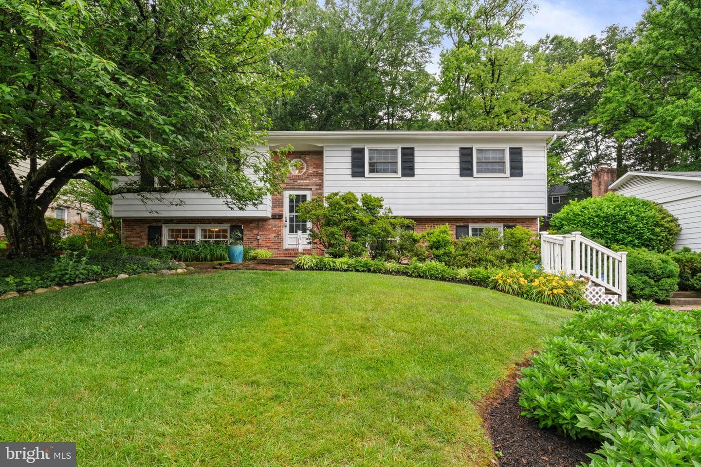 6026 Shaffer Drive photo 4