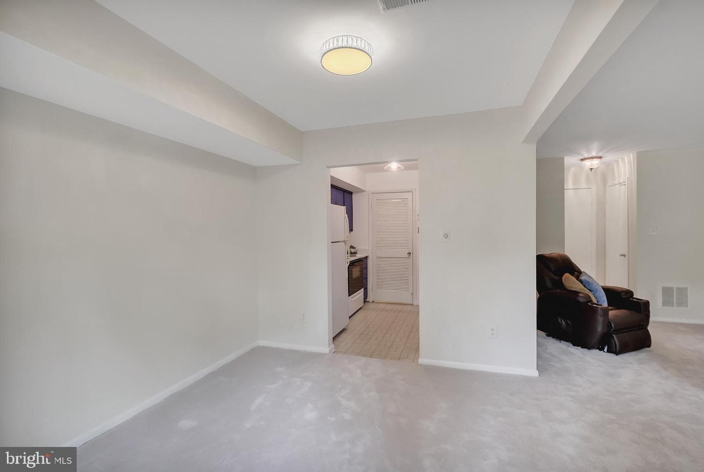 7900 San Leandro Place #117d photo 9