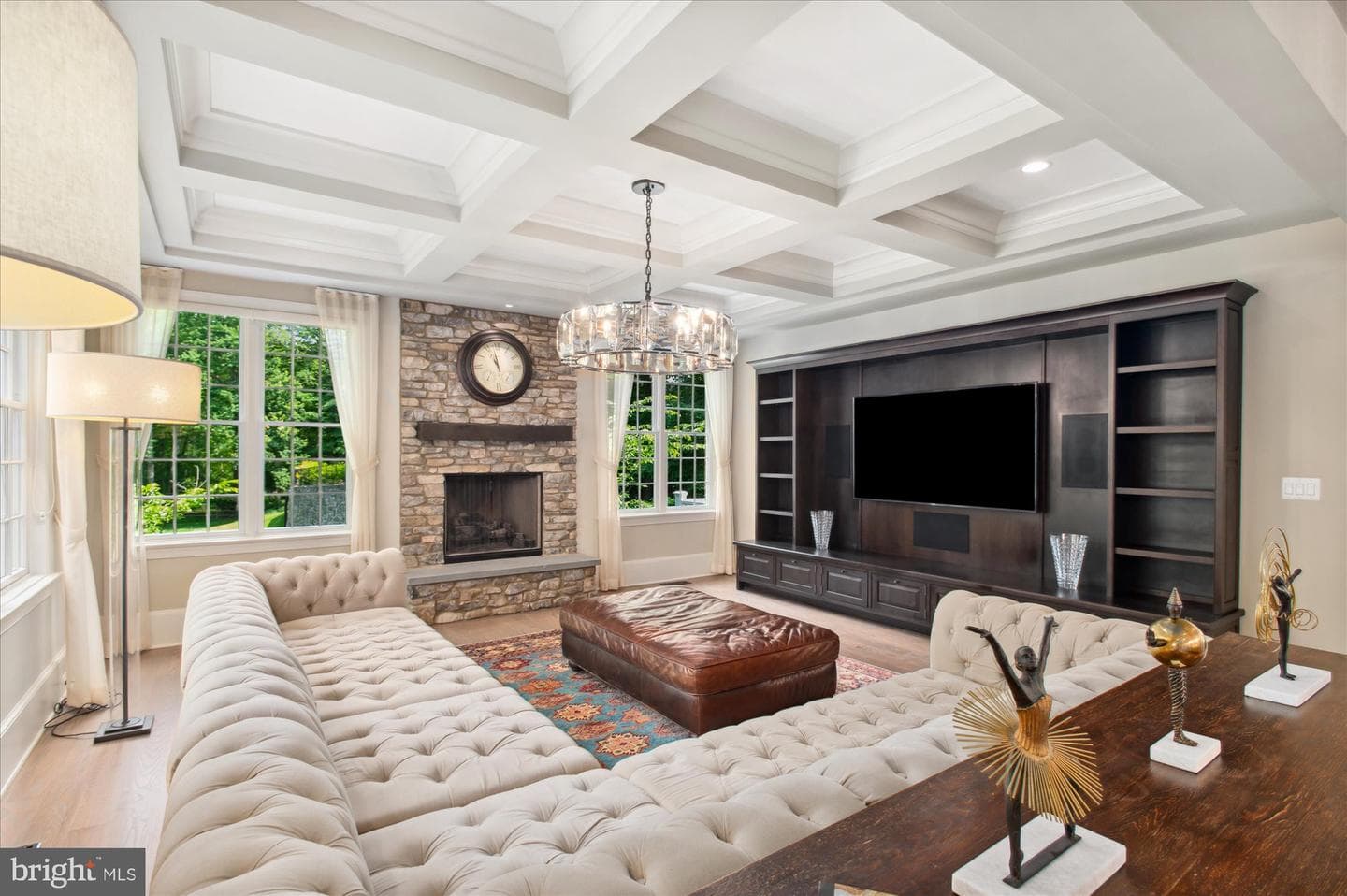 6804 Benjamin Street photo 11