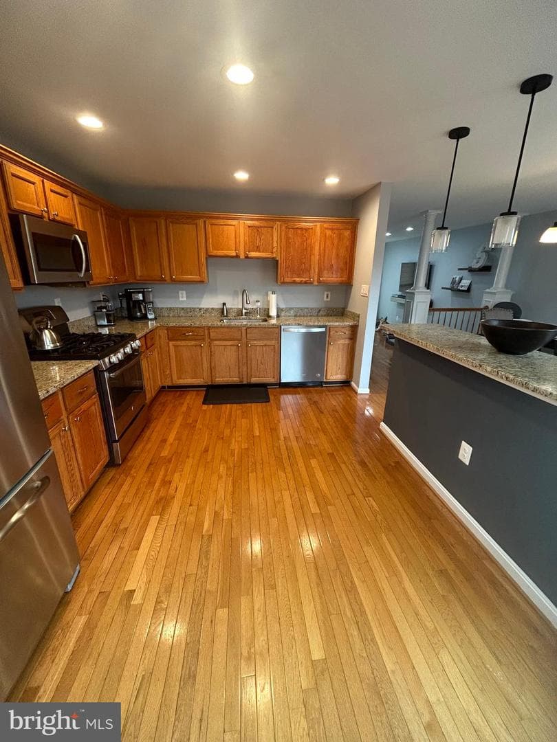 8726 Wadebrook Terrace photo 23