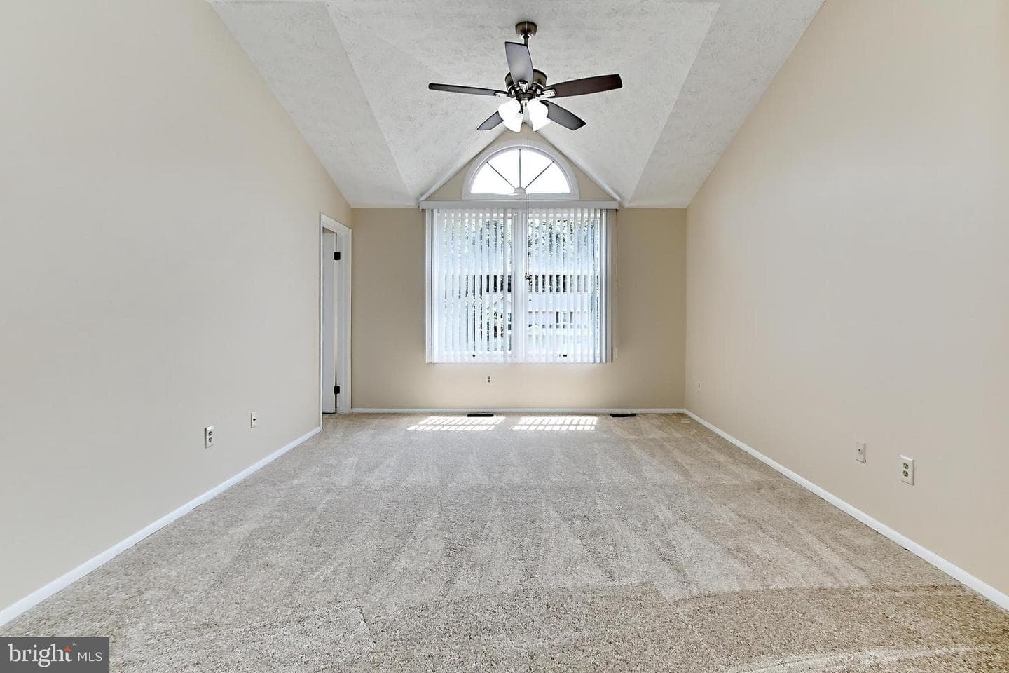 5509 Yellow Rail Court photo 9