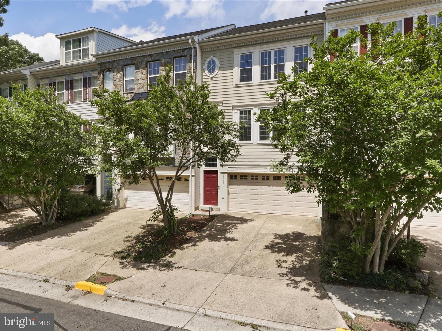2132 Capstone Circle photo 4