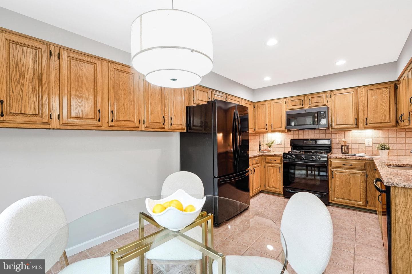 2111 Kings Garden Way photo 12