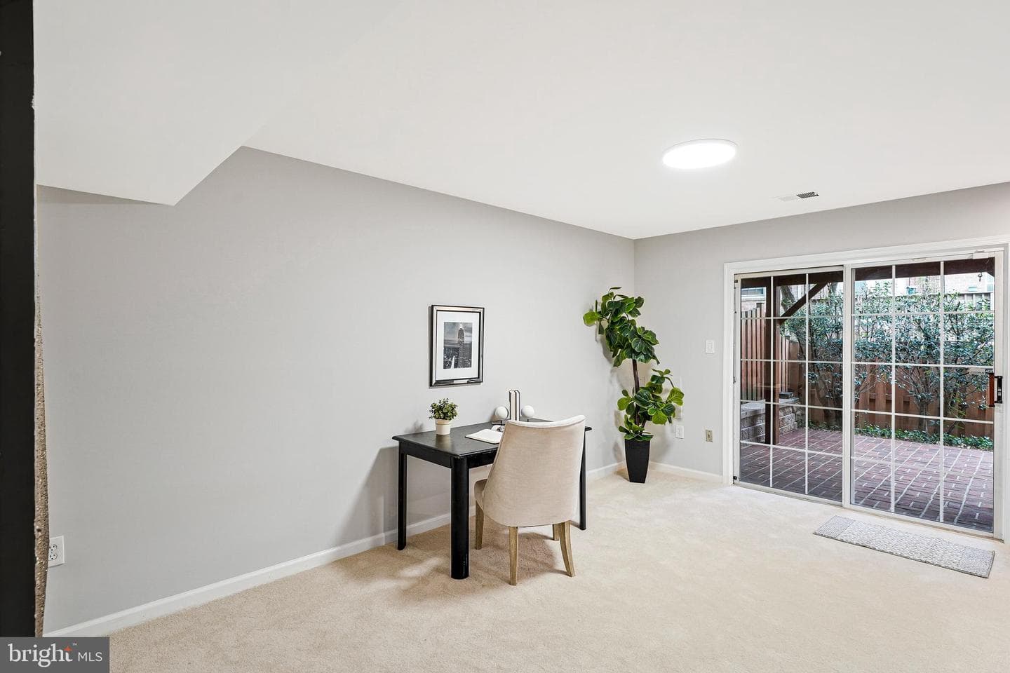 2111 Kings Garden Way photo 32