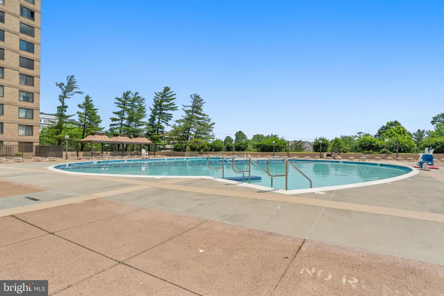 3701 S George Mason Drive #918n photo 56