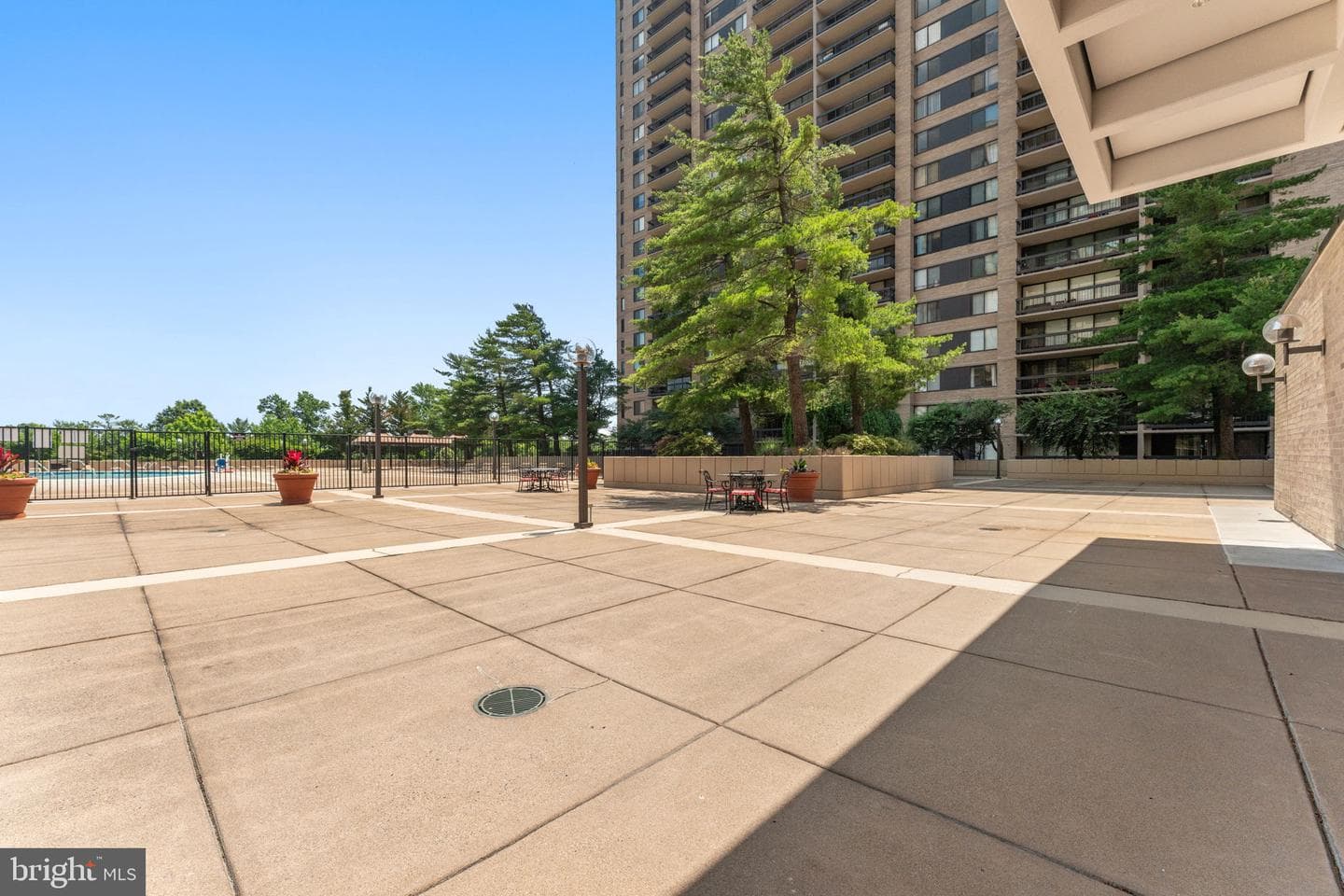 3701 S George Mason Drive #918n photo 62