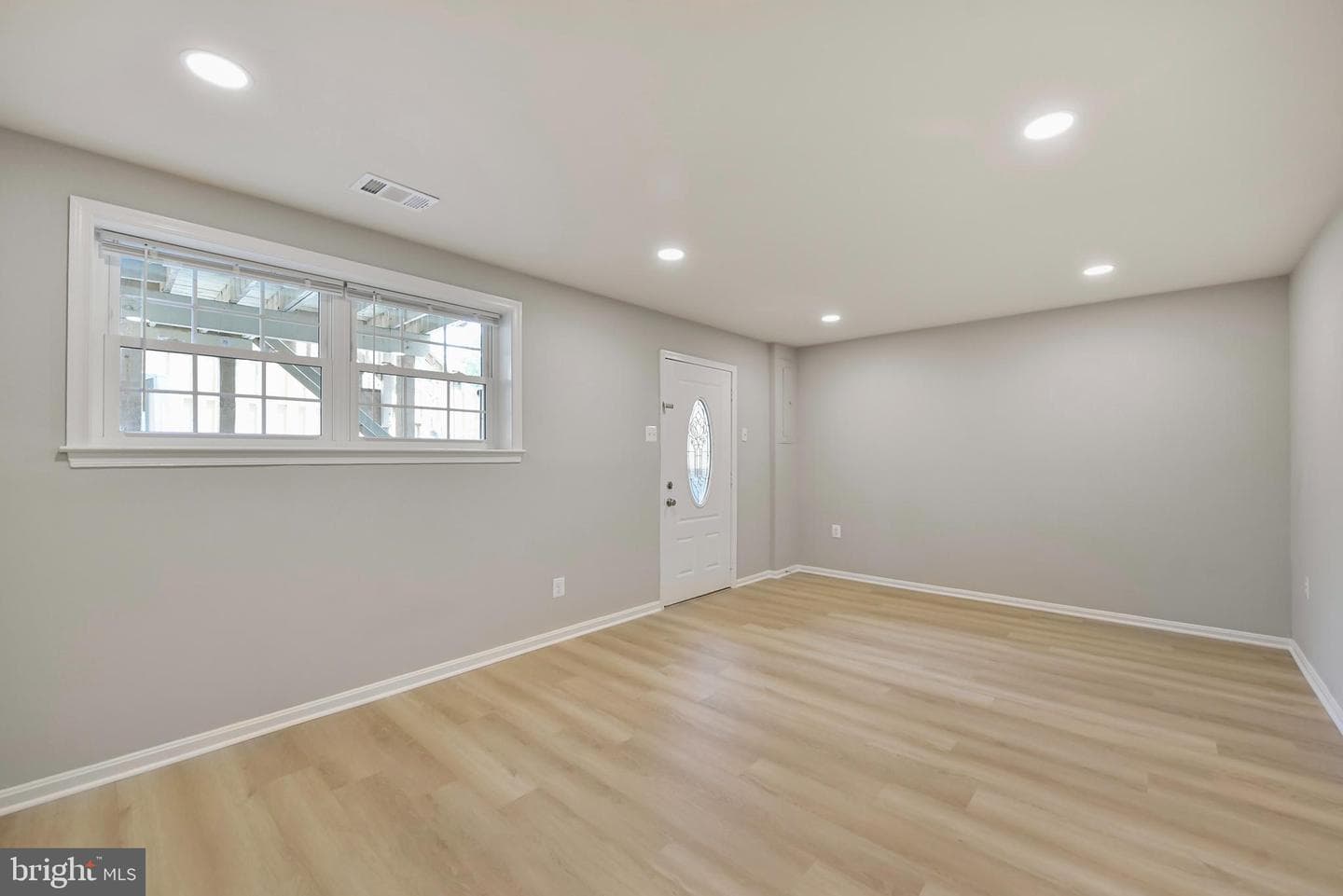 982 Branch Drive photo 22