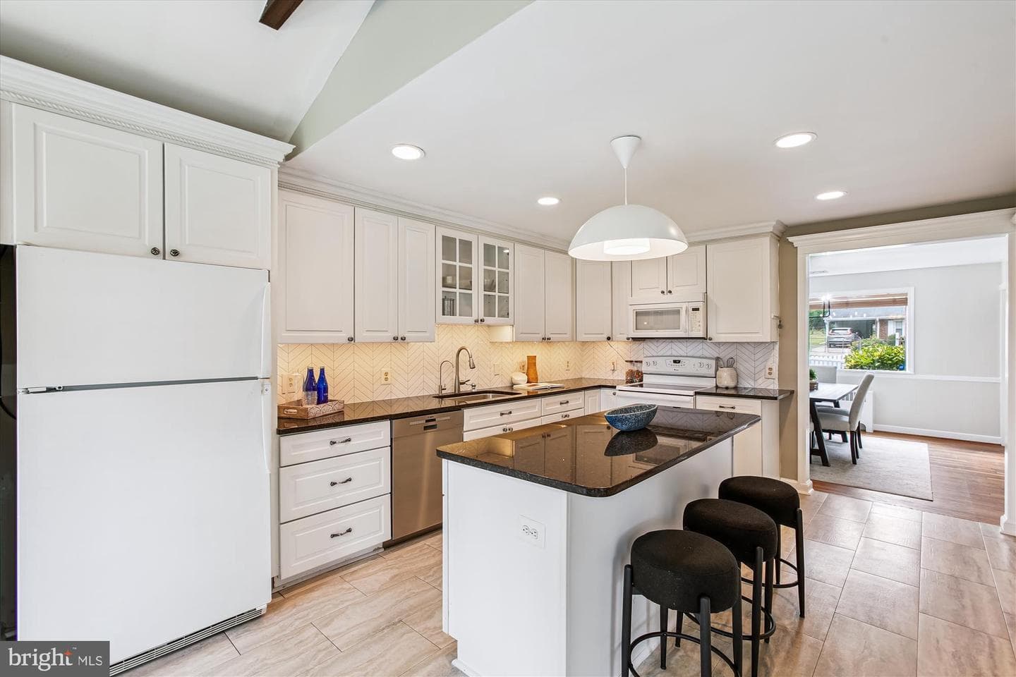 7823 Marthas Lane photo 14