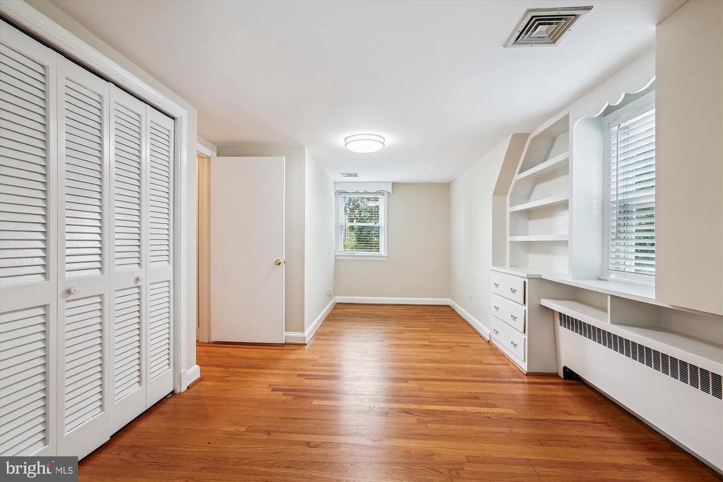 7823 Marthas Lane photo 35