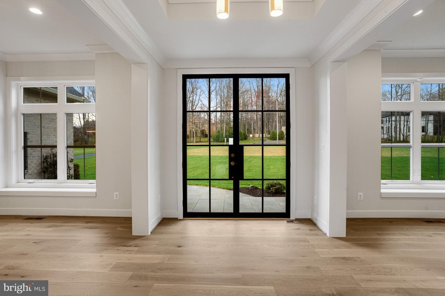 1002 Springvale Road photo 8