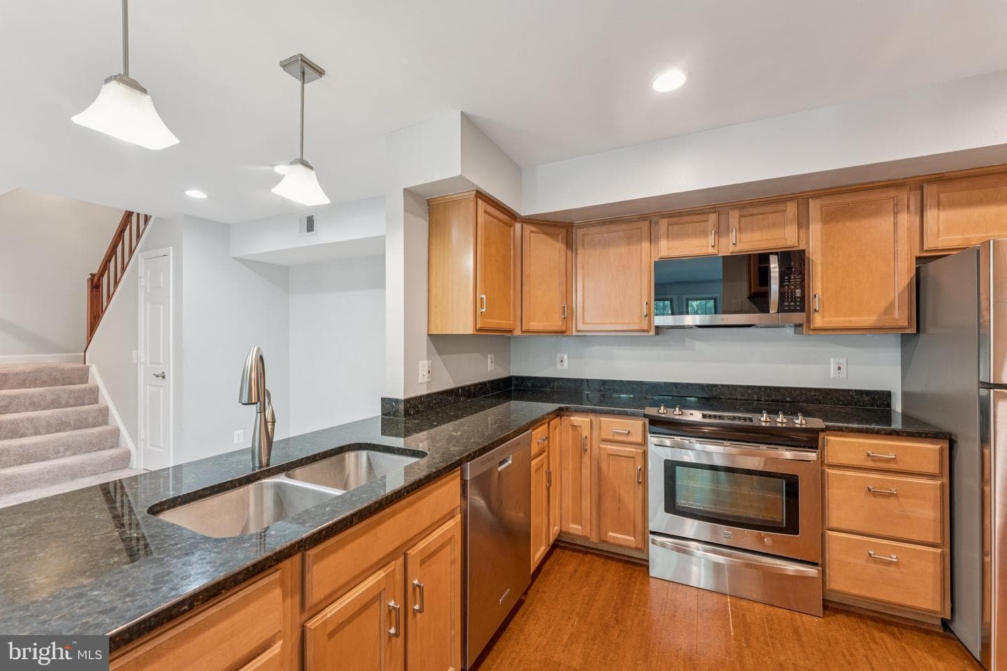 3801 Ridge Knoll Court #206a photo 11