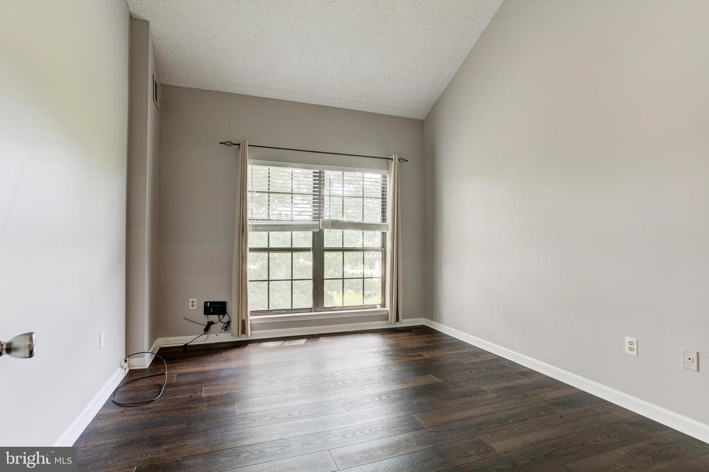 6904 Mary Caroline Circle #l photo 20