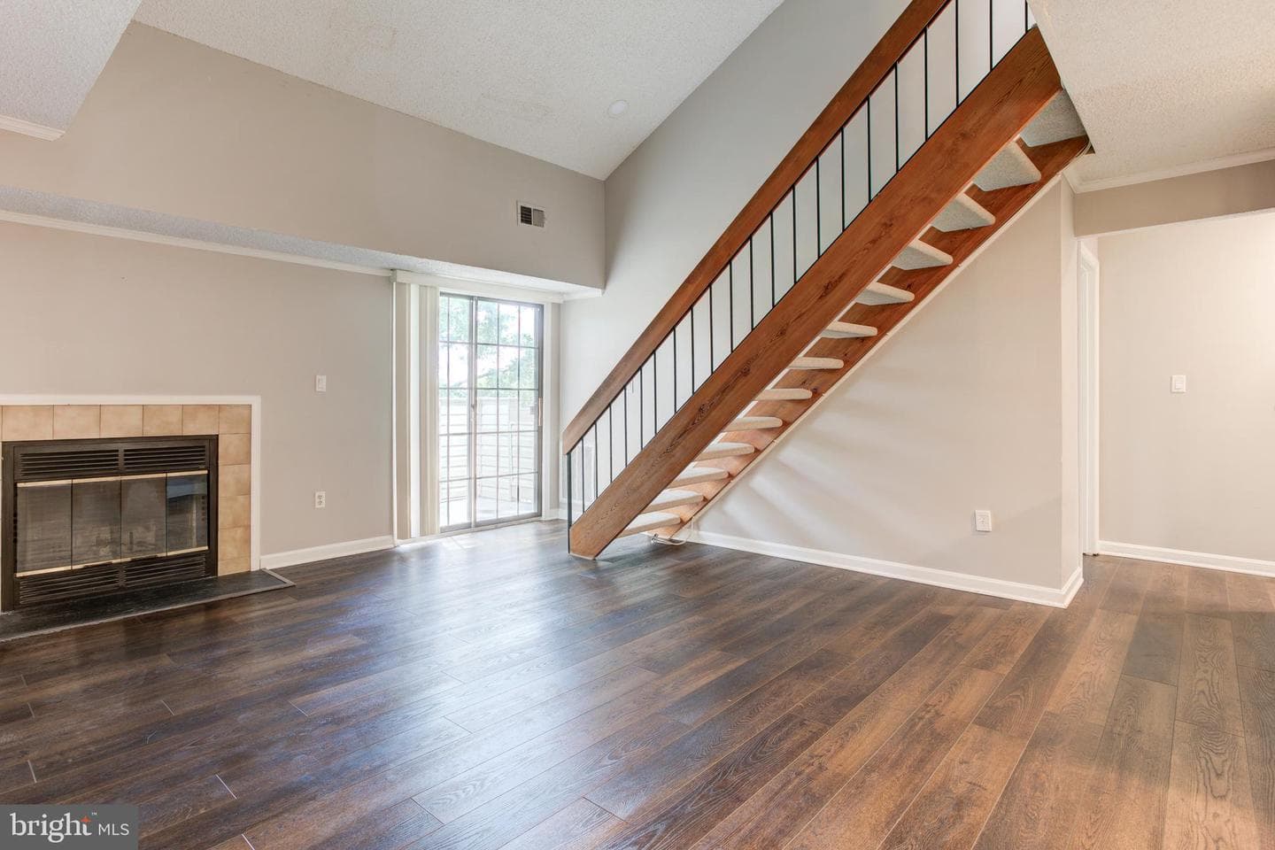 6904 Mary Caroline Circle #l photo 9