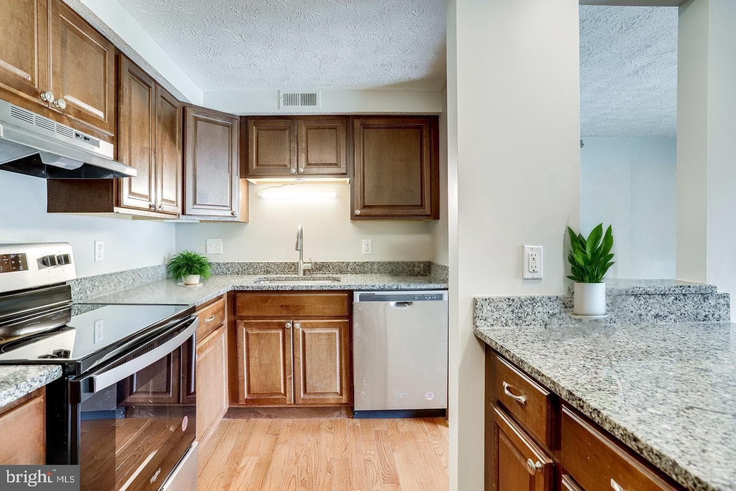 8385 Brockham Drive #h photo 10