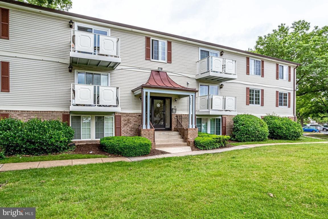8385 Brockham Drive #h photo 2