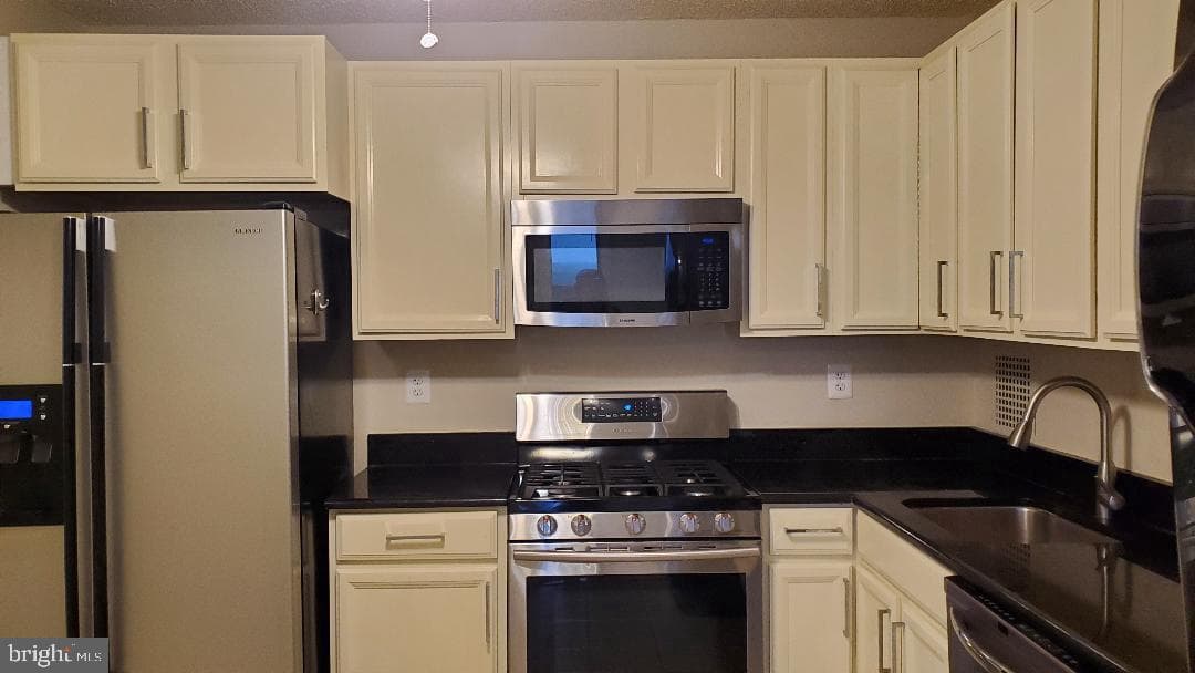 3705 S George Mason Drive #1311 photo 18