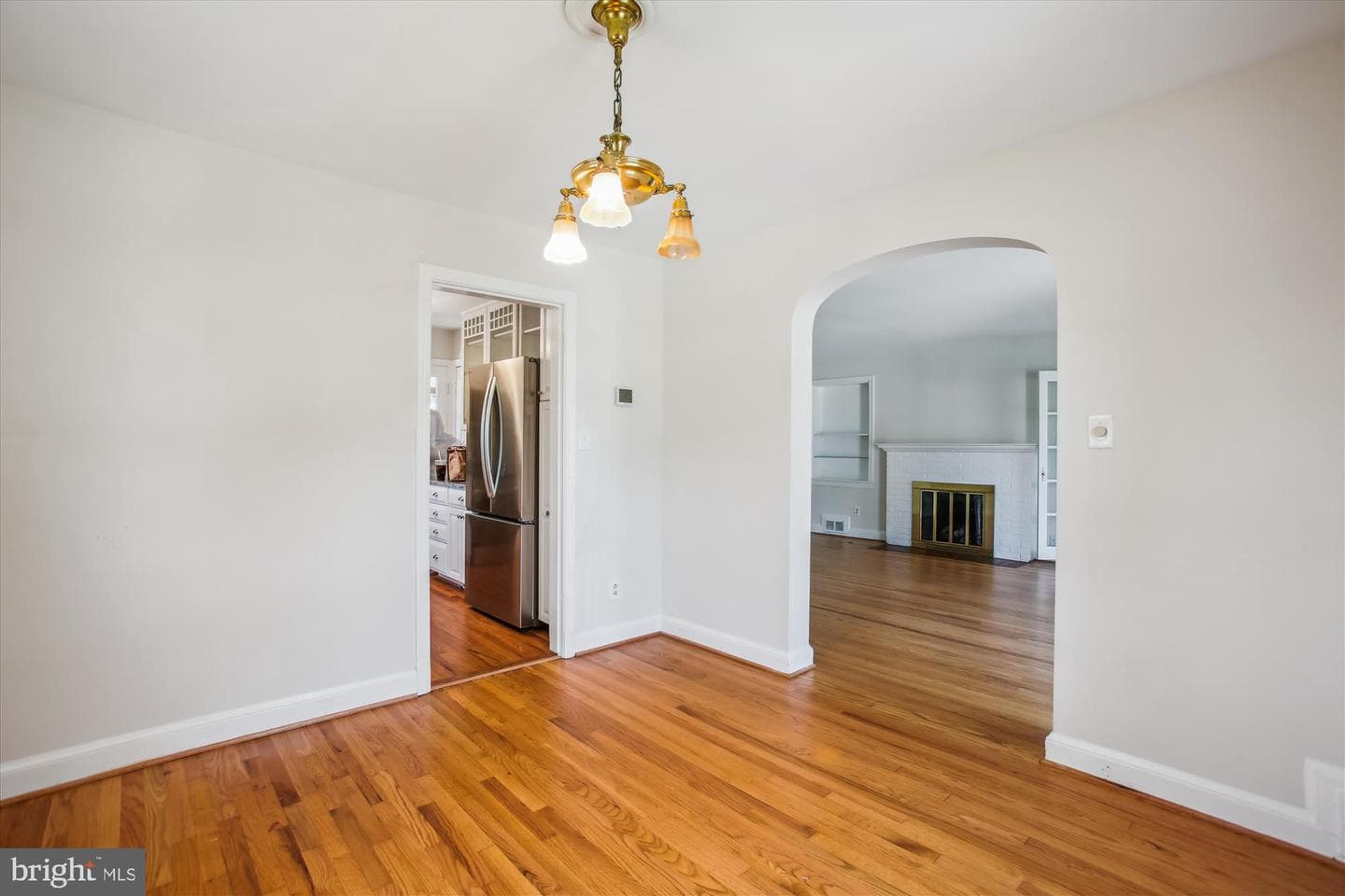 5909 Frederick Street photo 16