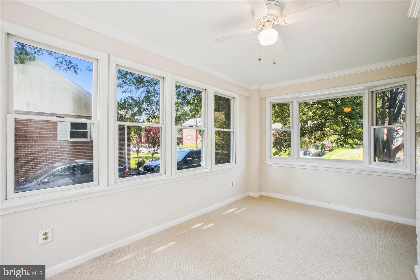 5909 Frederick Street photo 9