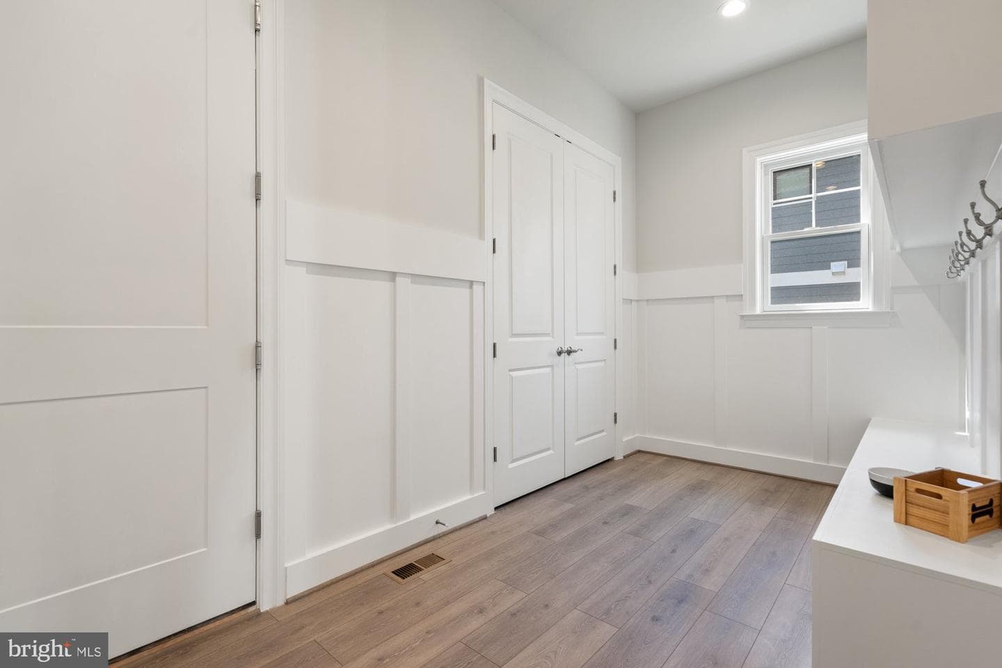 2221 Orchid Drive photo 32