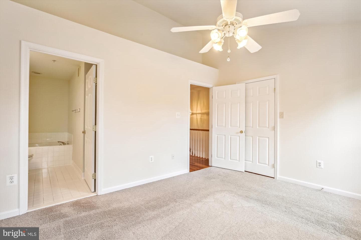 6119 Madison Crest Court photo 13