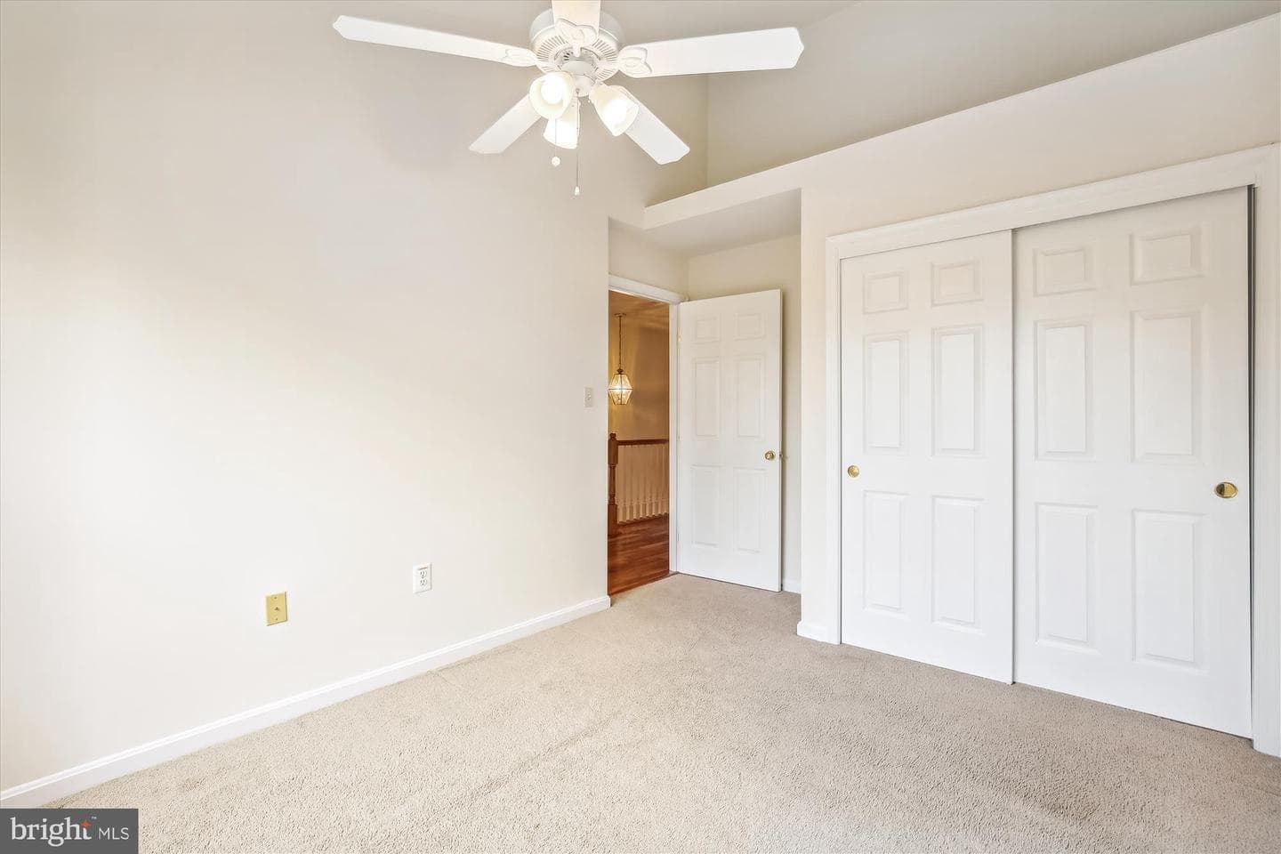 6119 Madison Crest Court photo 17
