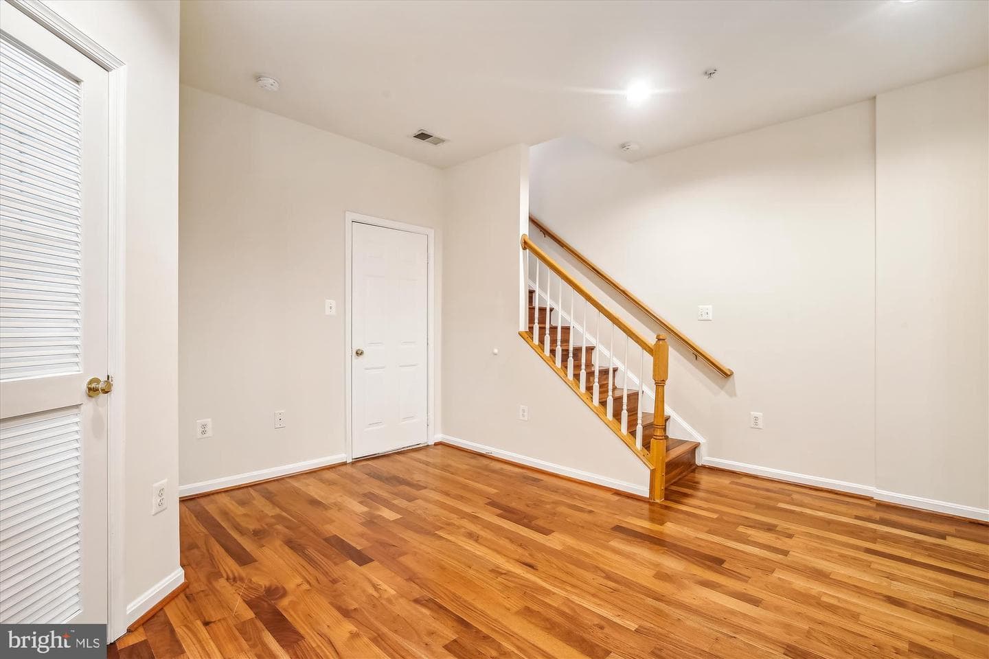 6119 Madison Crest Court photo 24