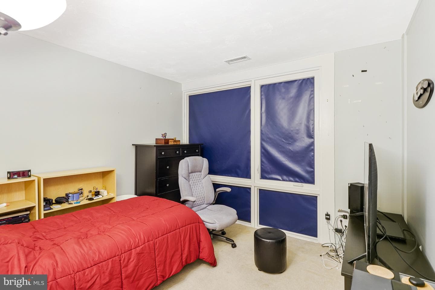 8615 Acorn Circle photo 23