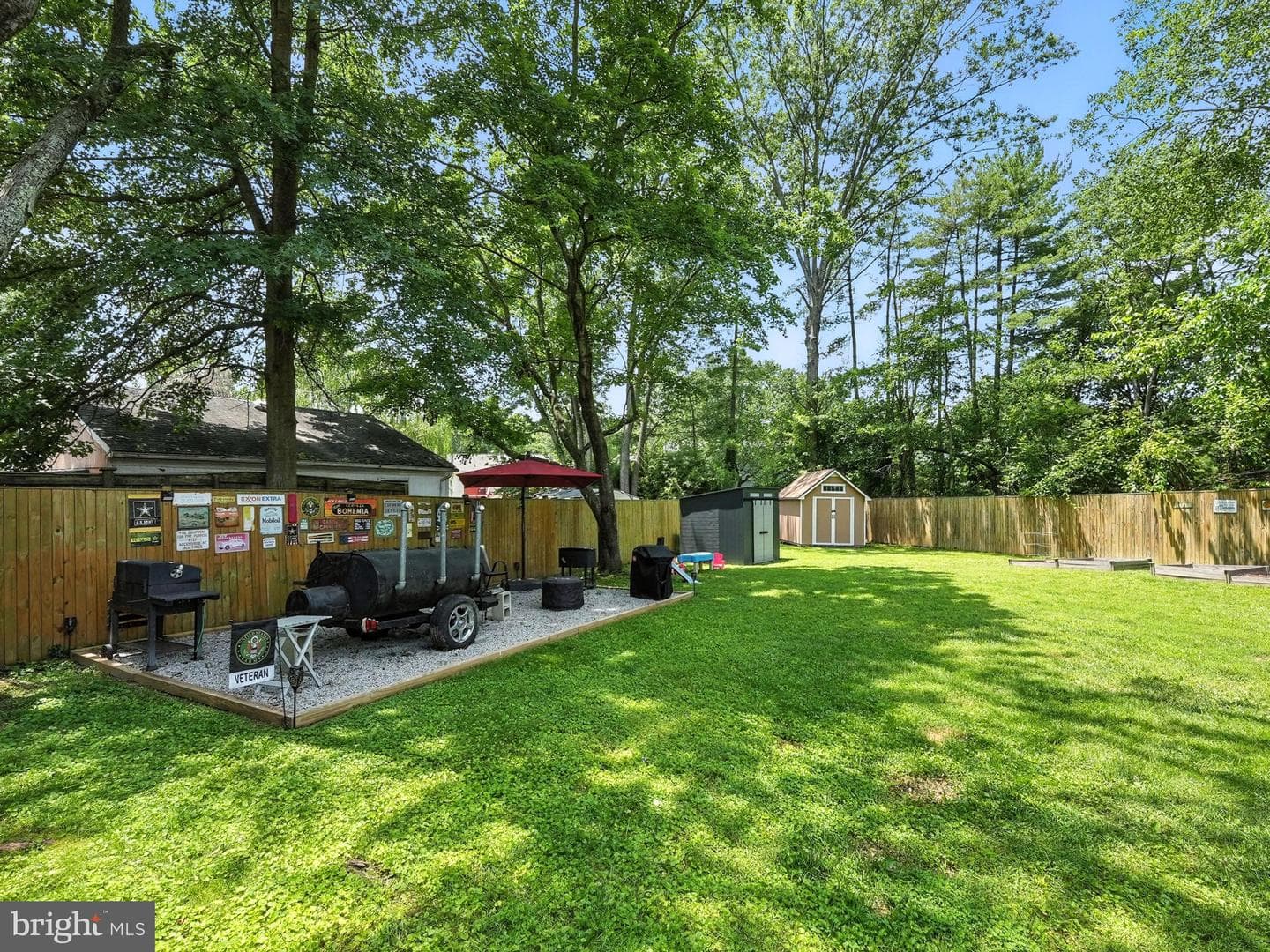8210 Ackley Street photo 32