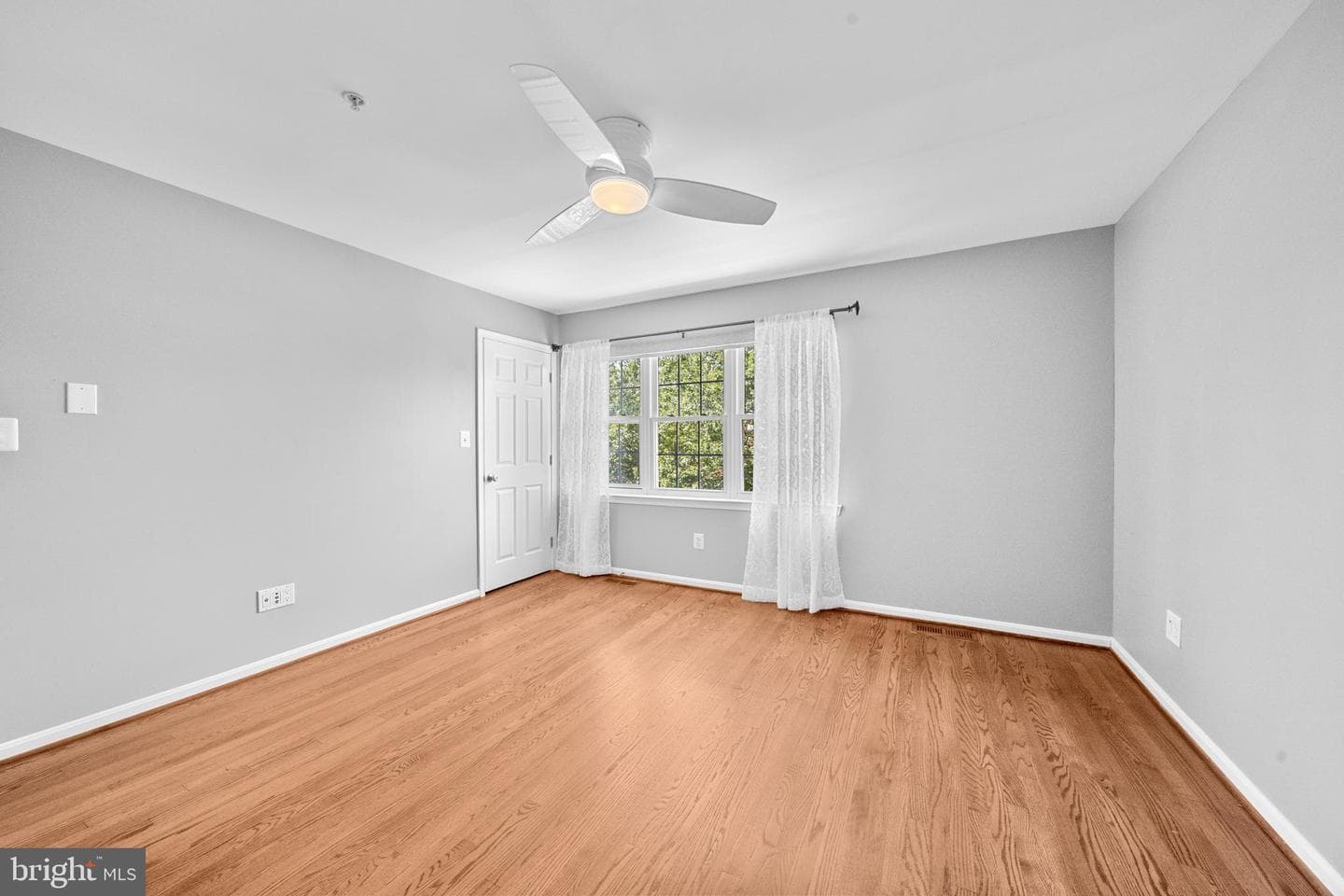 12129 Chancery Station Circle photo 28