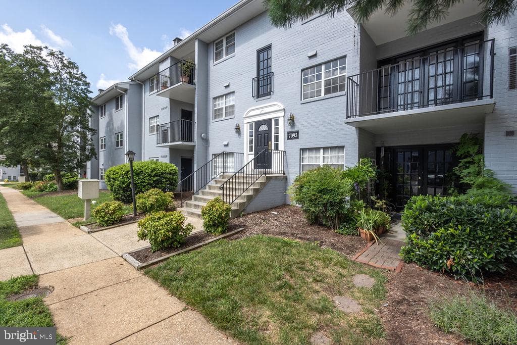 7093 Spring Garden Drive #202 photo 40