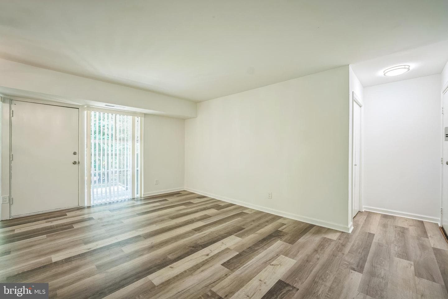 4939 Americana Drive #106 photo 22