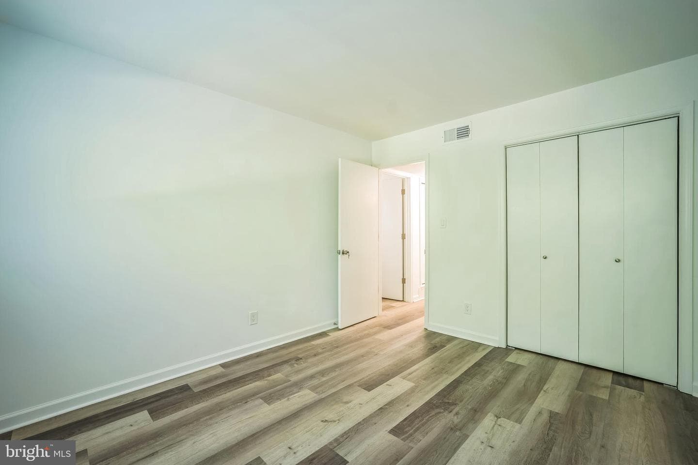 4939 Americana Drive #106 photo 30
