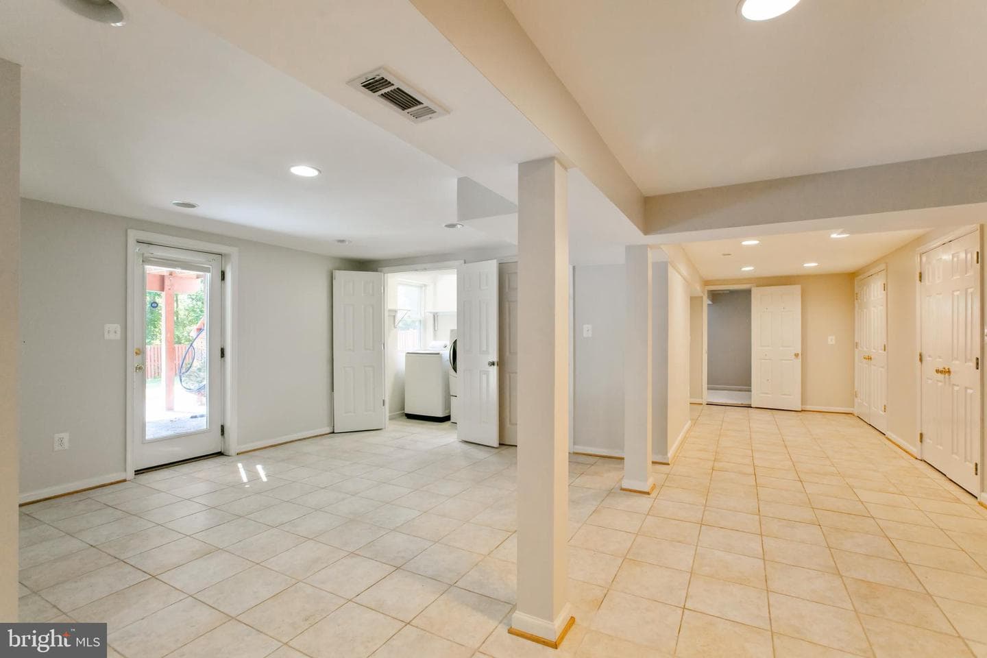 5722 Larpin Lane photo 24