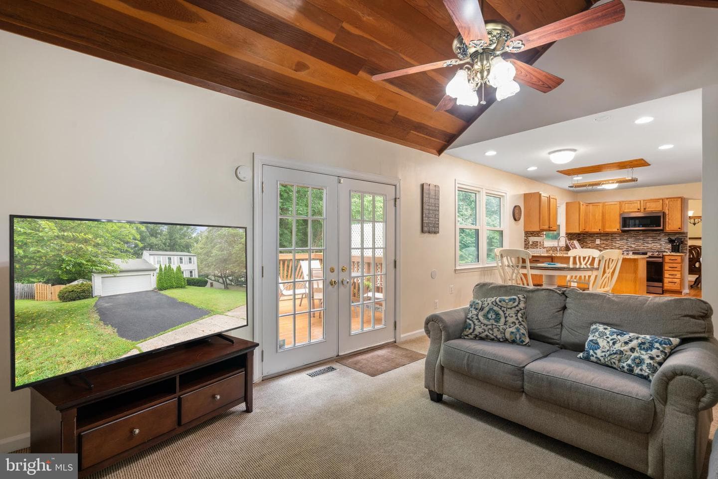 12704 Fantasia Drive photo 21