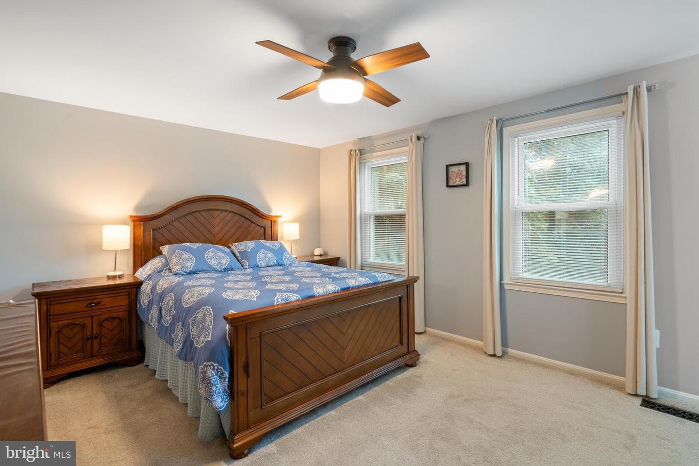 12704 Fantasia Drive photo 23