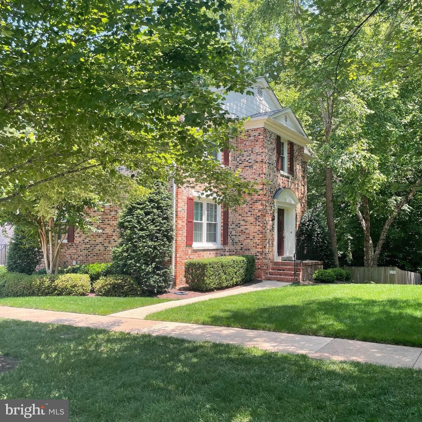 9409 Park Hunt Court photo 2