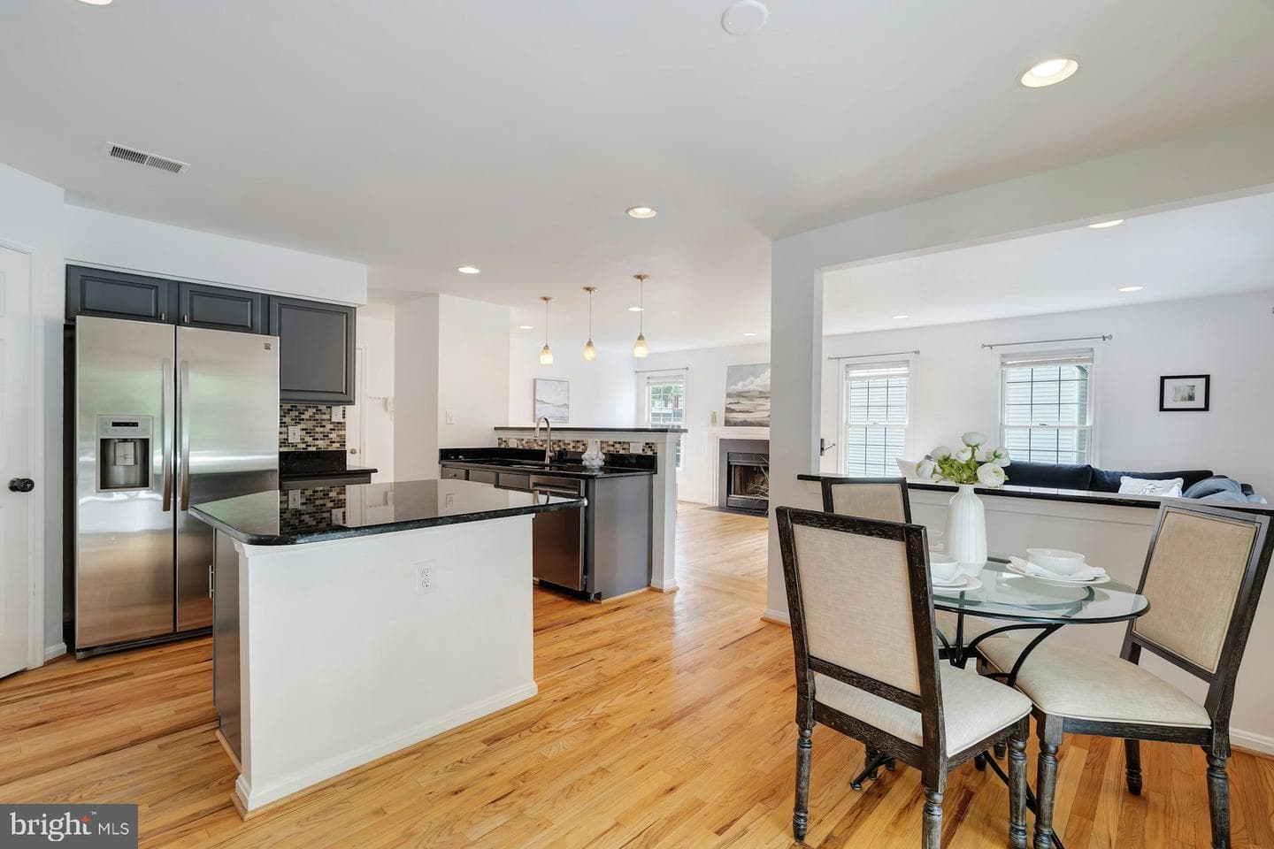 1518 Summerset Place photo 8