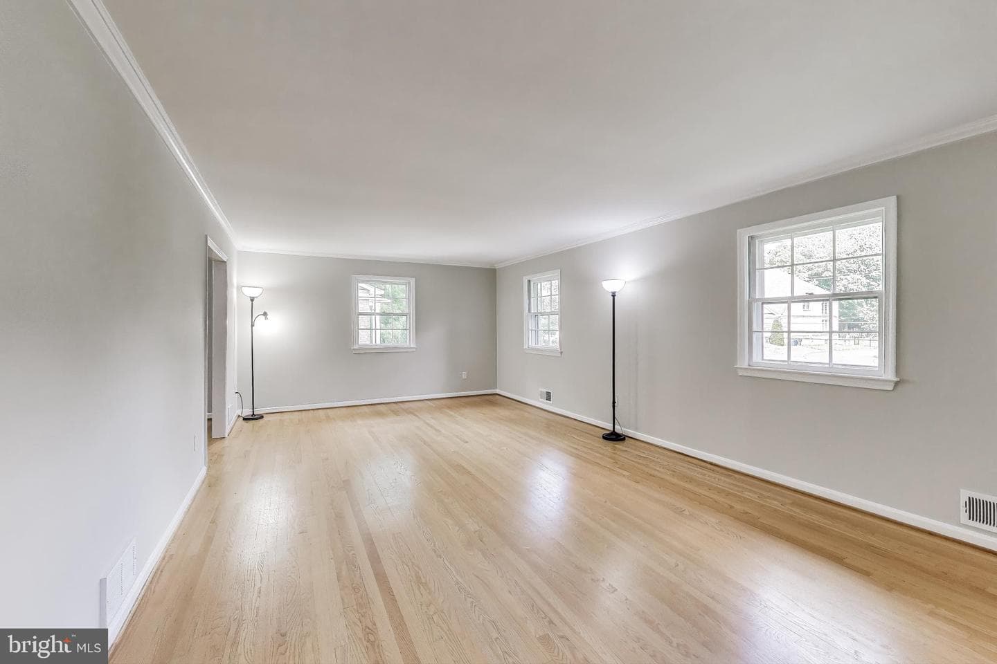 2403 Sherwood Hall Lane photo 5