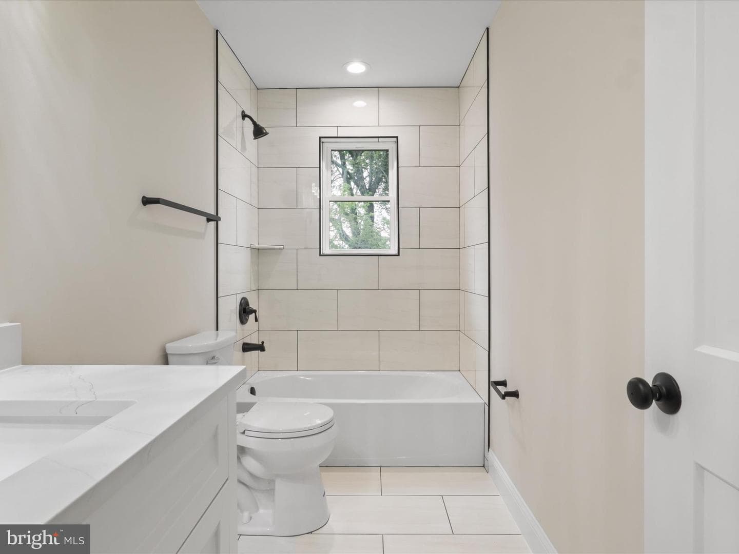 8708 Lukens Lane photo 33