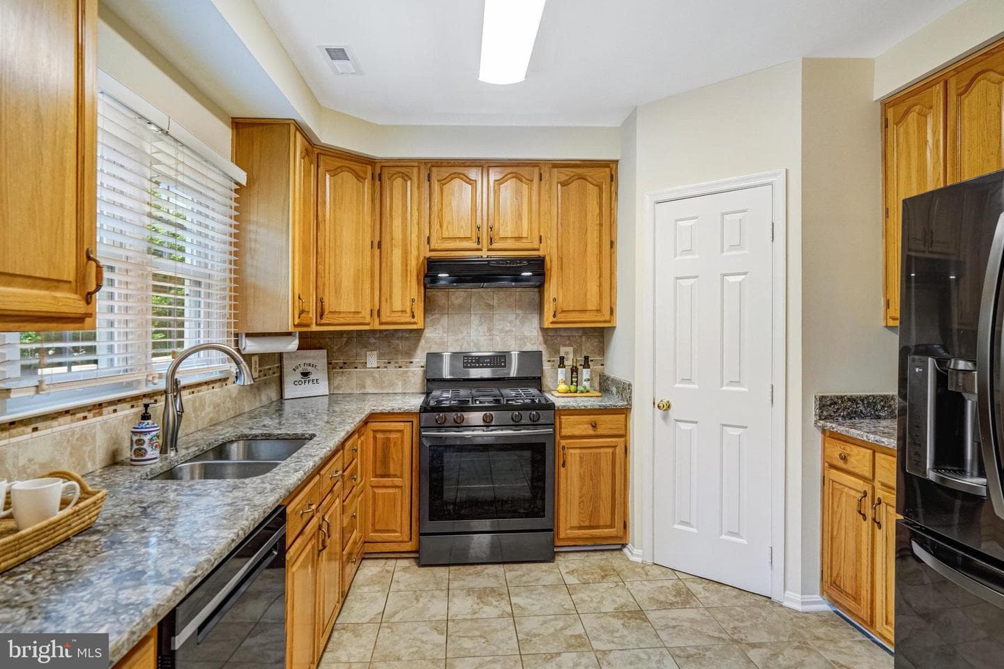 7044 Fieldhurst Court photo 19