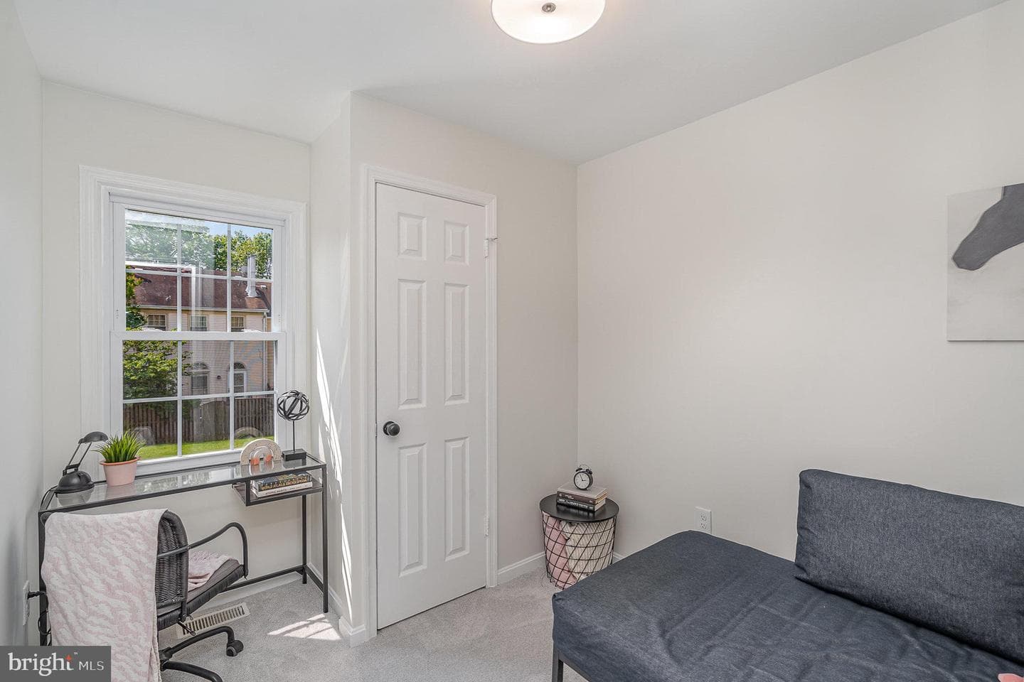 7471 Towchester Court photo 15