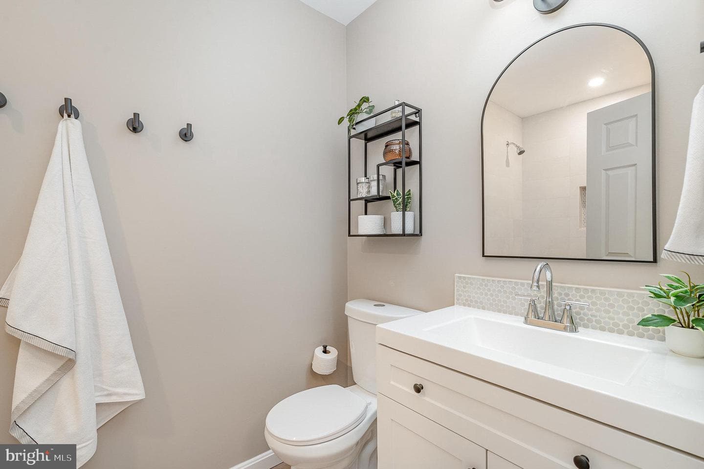 7471 Towchester Court photo 16