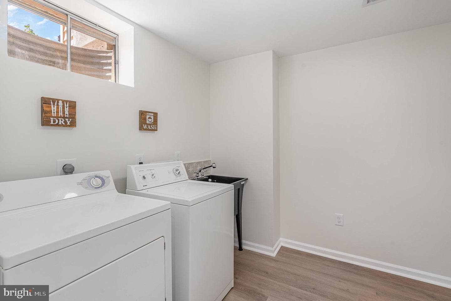 7471 Towchester Court photo 22