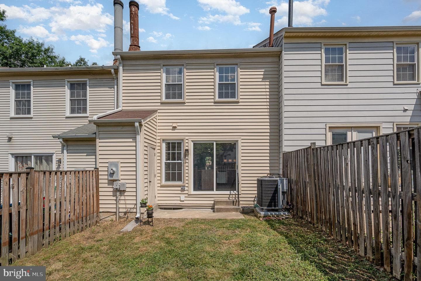 7471 Towchester Court photo 24