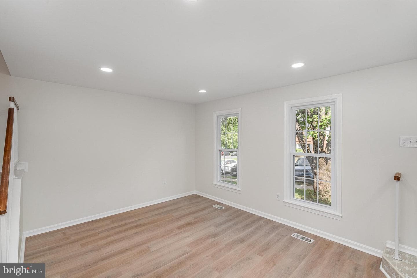7471 Towchester Court photo 4