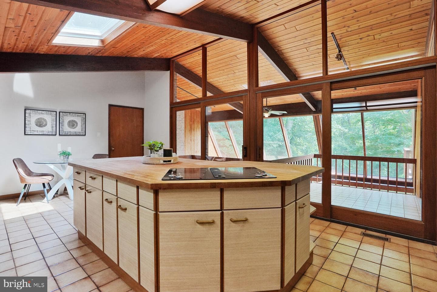 1017 Towlston Road photo 22