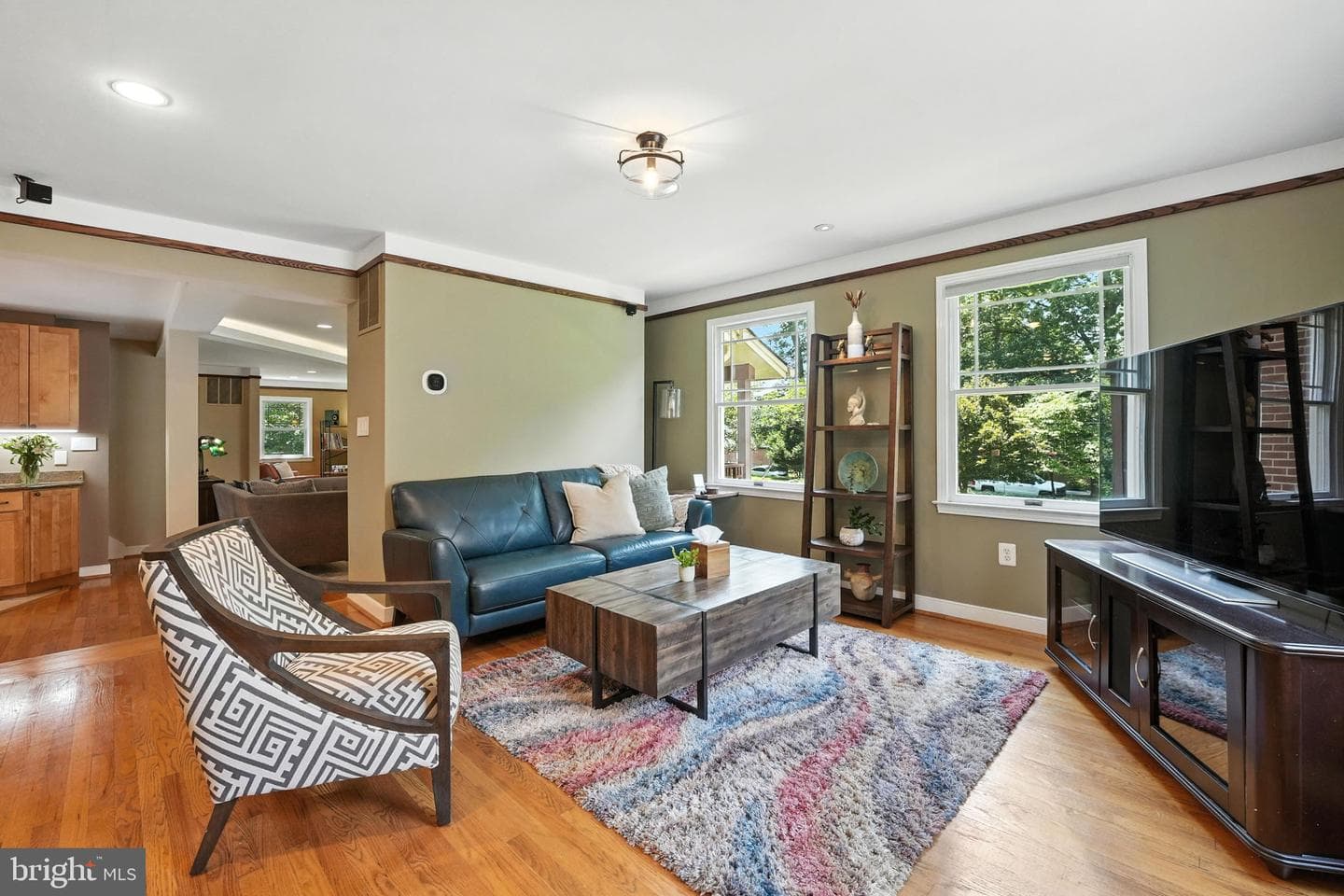 4725 Spruce Avenue photo 32